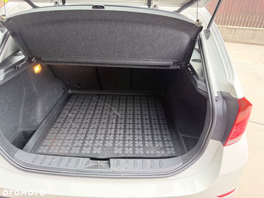 BMW X1 sDrive18d - 16