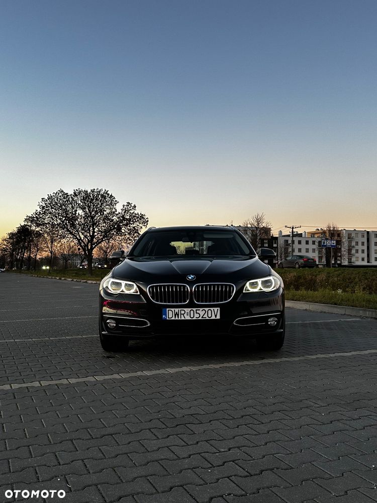 BMW Seria 5 520d Luxury Line - 2