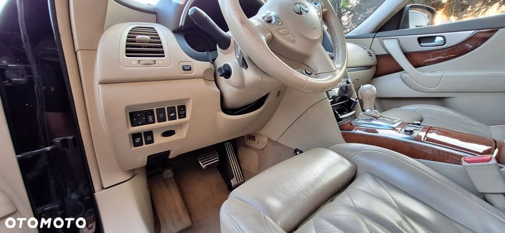 Infiniti FX FX50 S Premium - 6