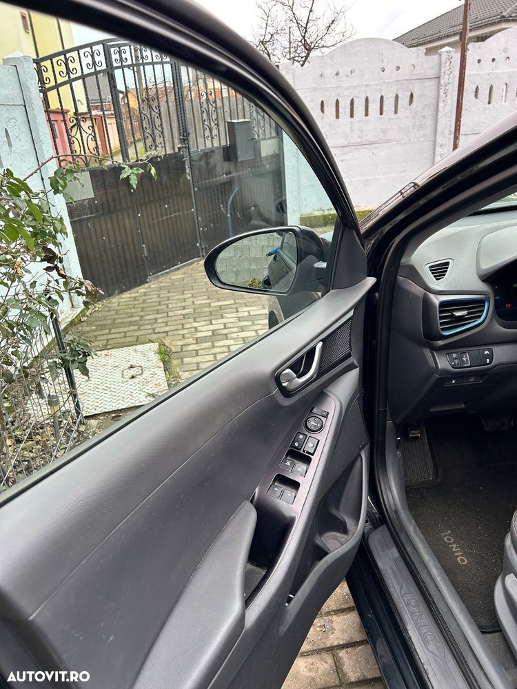Hyundai IONIQ 1.6 GDI Style - 11