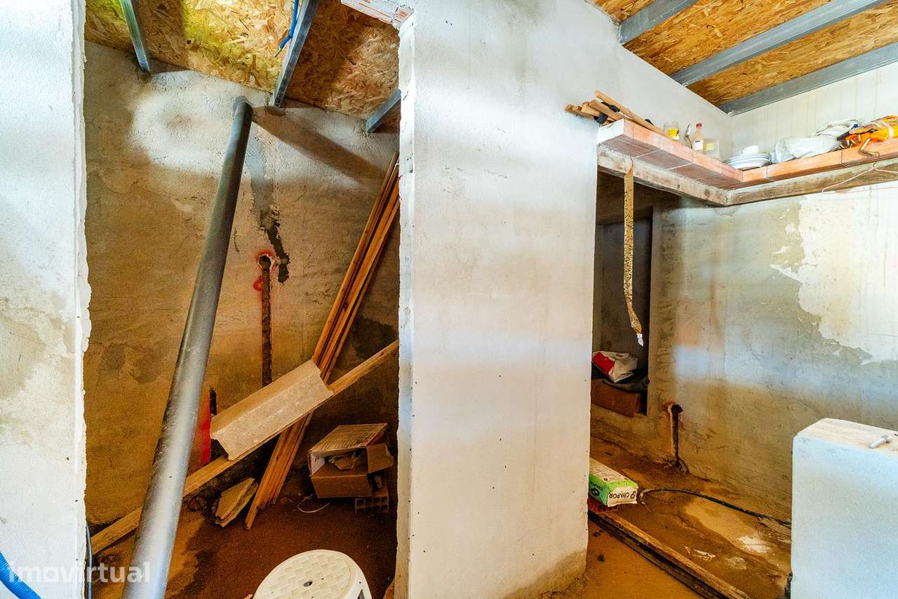 Moradia T2 em Recuperação | Quintal com Poço  A 30 min de Beja - Grande imagem: 5/13