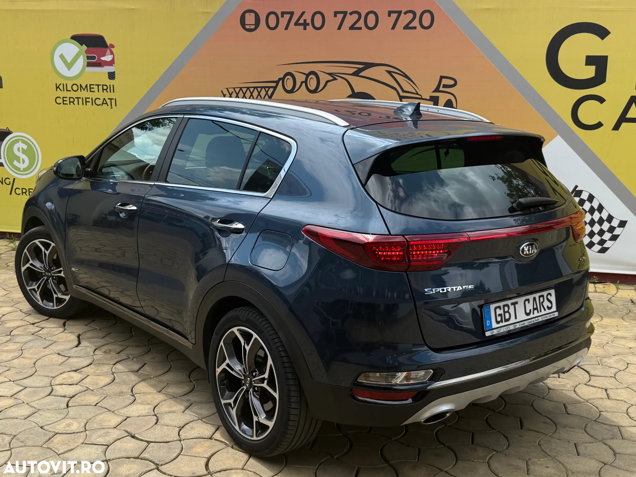 Kia Sportage 2.0 CRDI AWD Eco-Dynamics+ (48V M-H) Aut. GT LINE - 9