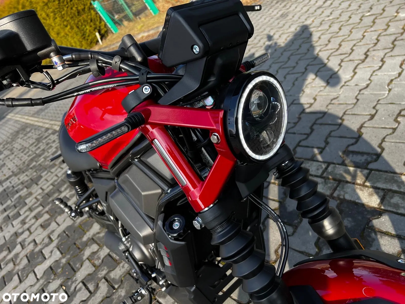Zontes 125C - 10