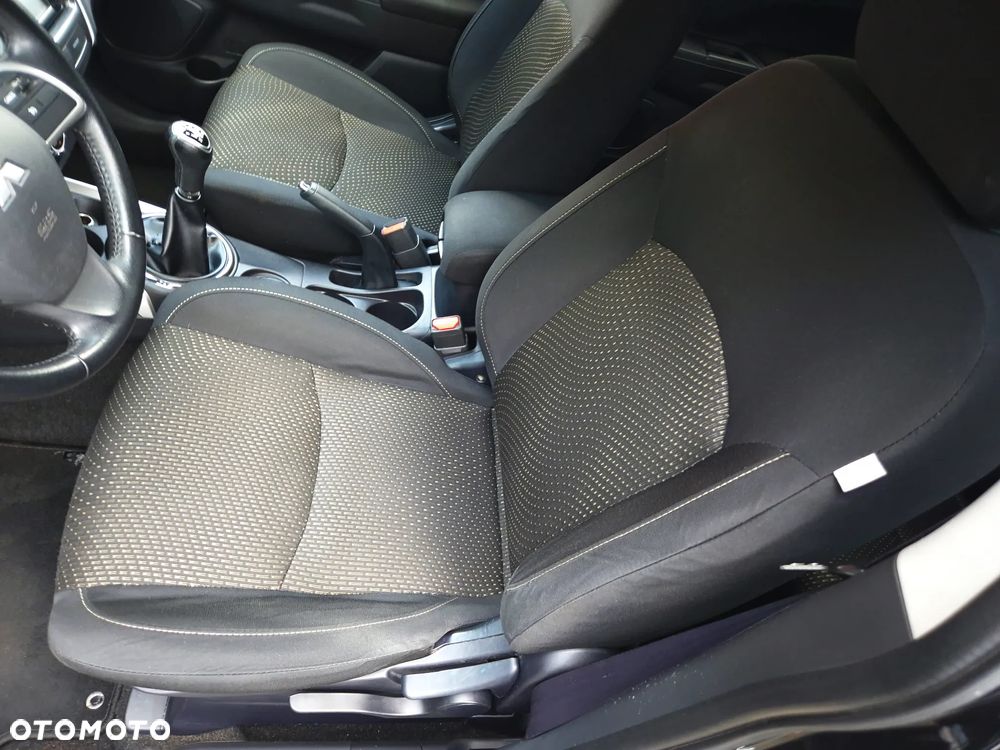Mitsubishi ASX 1.6 2WD Edition - 16