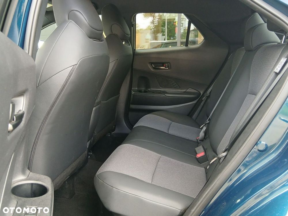 Toyota C-HR 2.0 Hybrid Dynamic Force Executive - 16