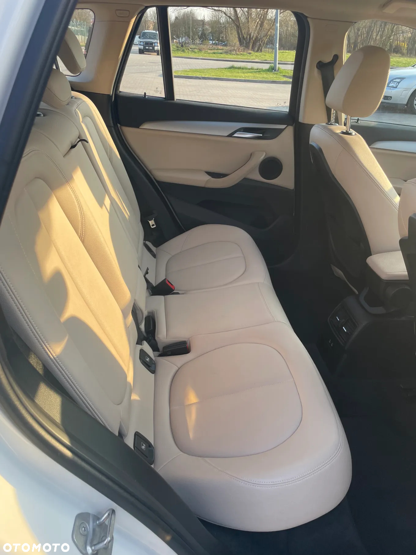 BMW X1 sDrive18i - 8