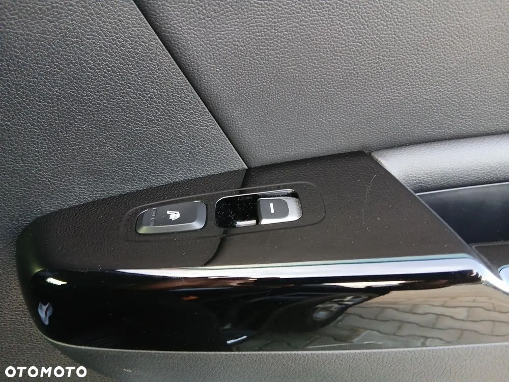 Kia Sportage 1.6 T-GDI Business Line 4WD - 35