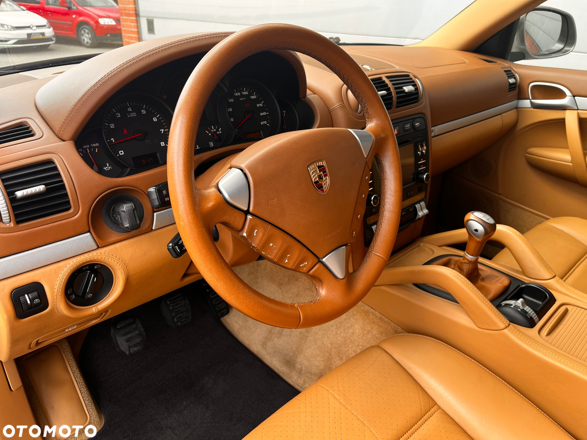 Porsche Cayenne Standard - 29