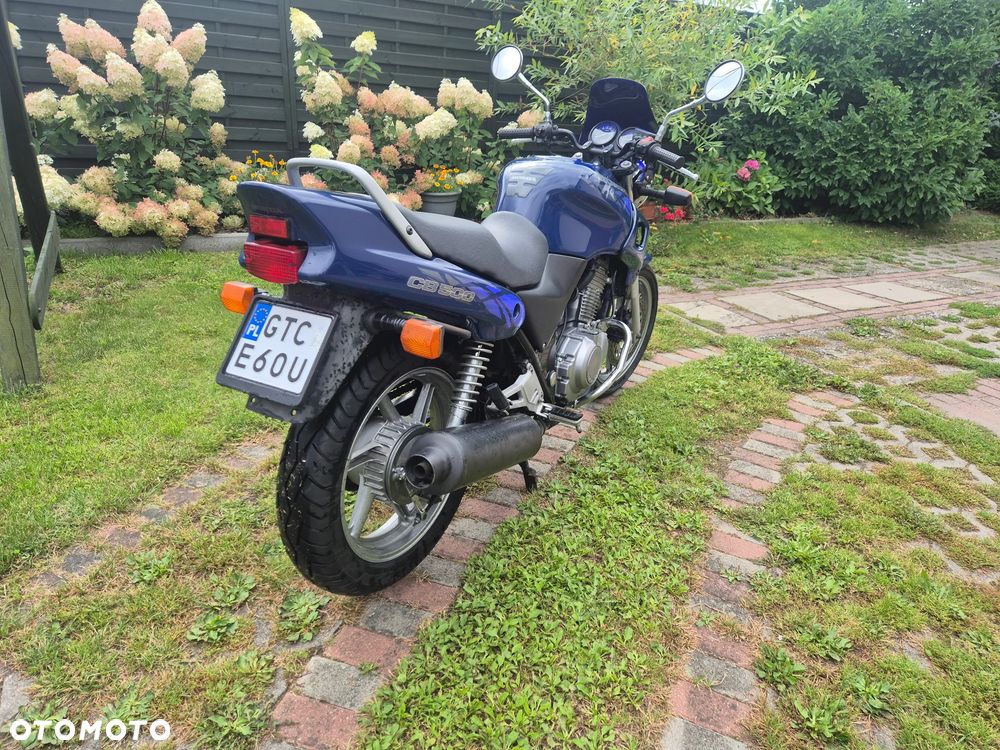 Honda CB - 4