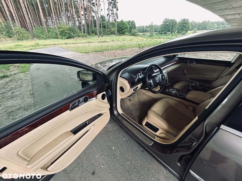 Volkswagen Phaeton 3.0 V6 TDI DPF 4Mot (5os) - 19