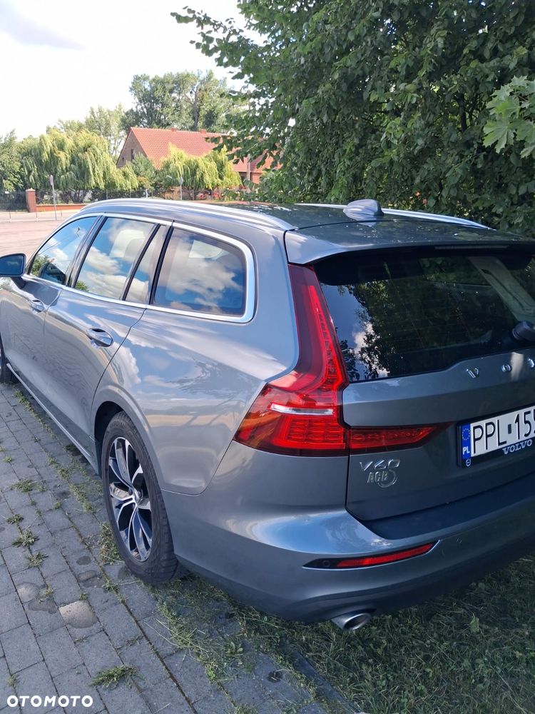 Volvo V60 B3 B Essential - 10