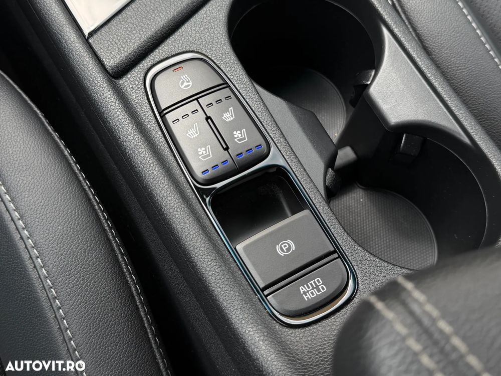 Kia Niro 1.6 GDI 6DCT PHEV Comfort - 25
