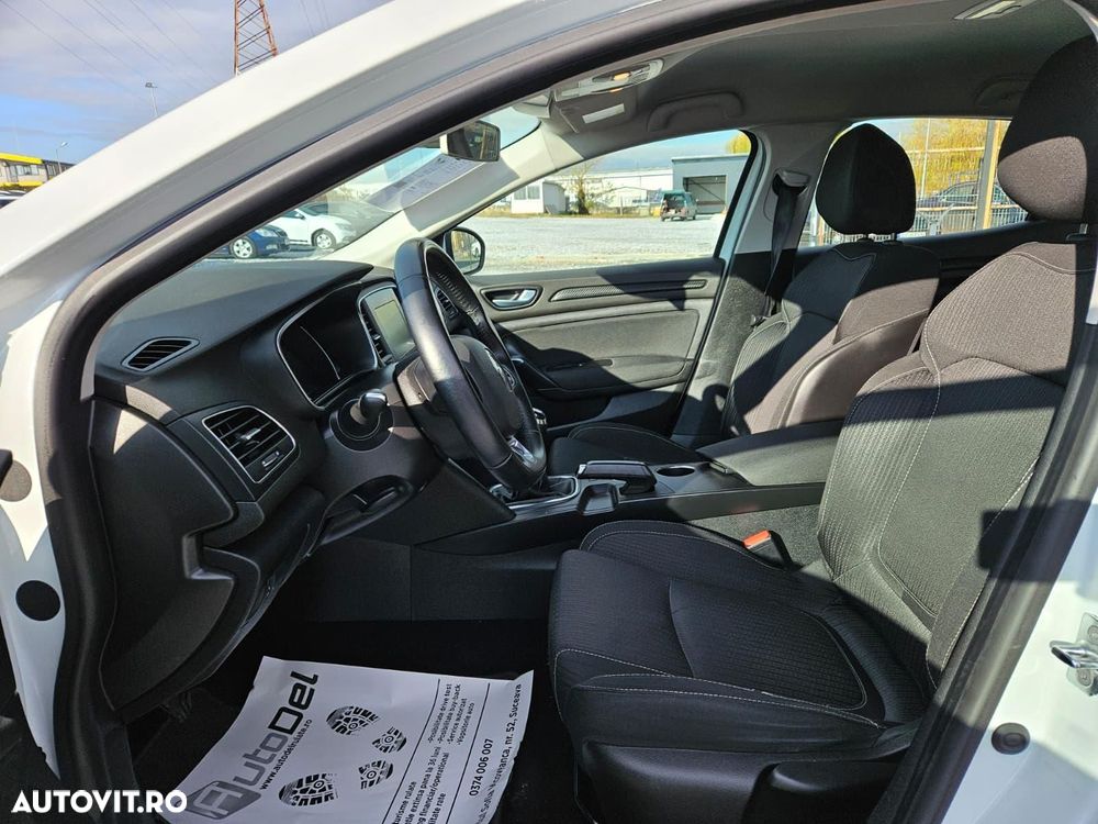 Renault Megane ENERGY dCi 110 INTENS - 11