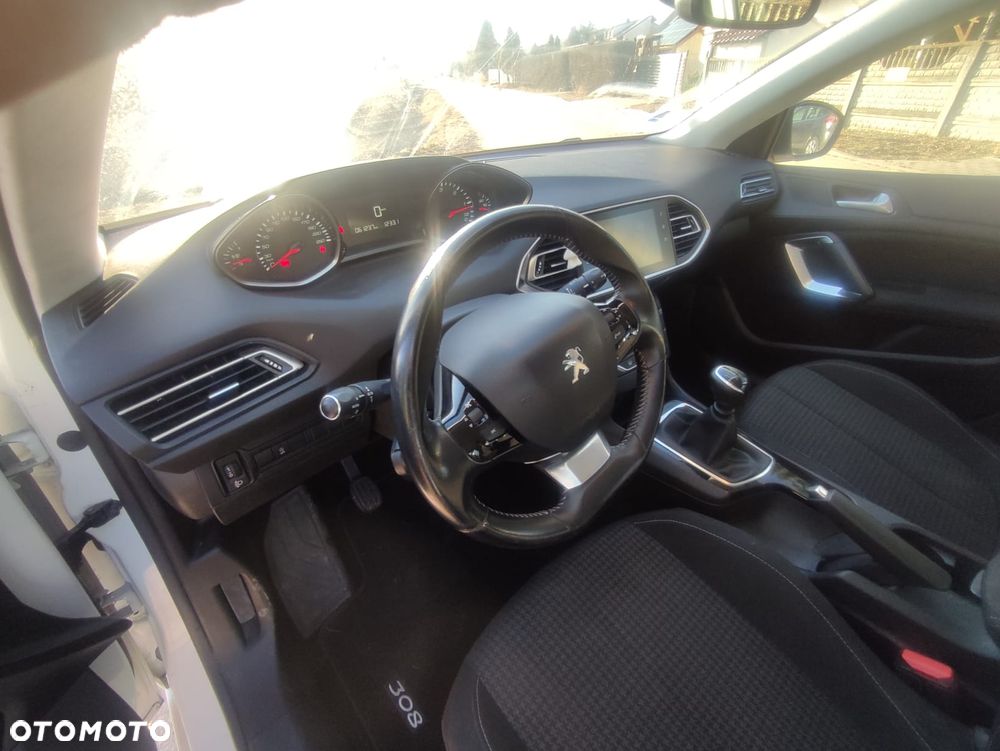Peugeot 308 1.5 BlueHDi Business Line S&S - 15