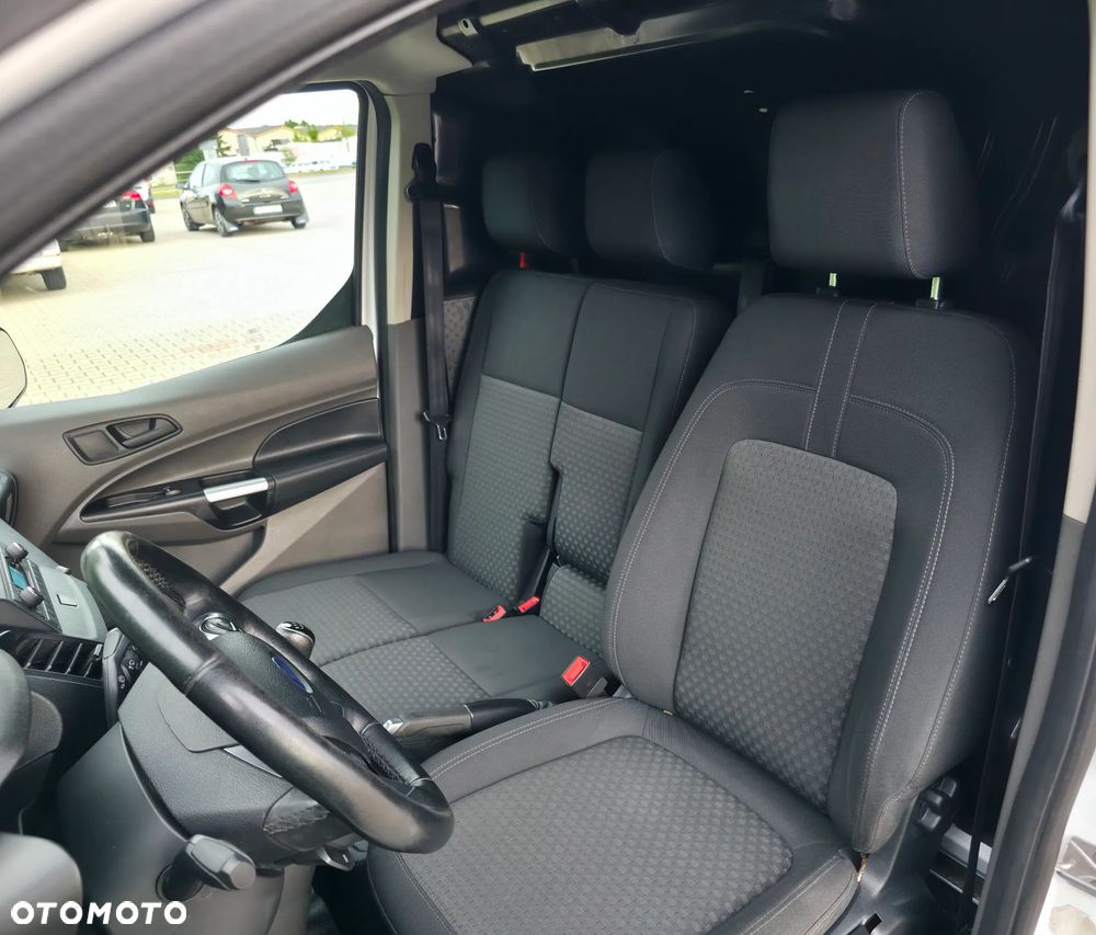 Ford Transit Connect - 15