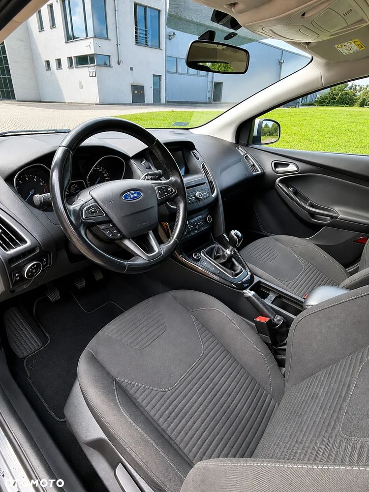 Ford Focus - 2