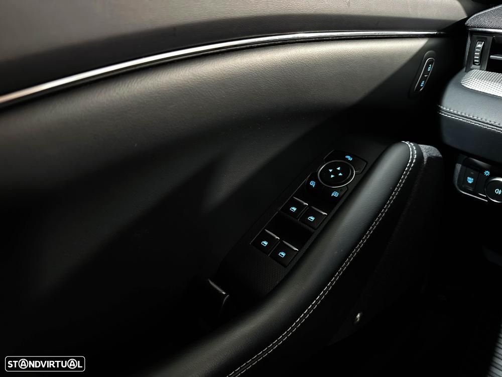 Ford Mustang Mach-E Premium AWD - 46