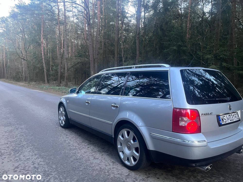 Volkswagen Passat 2.8 V6 4Motion Highline - 2