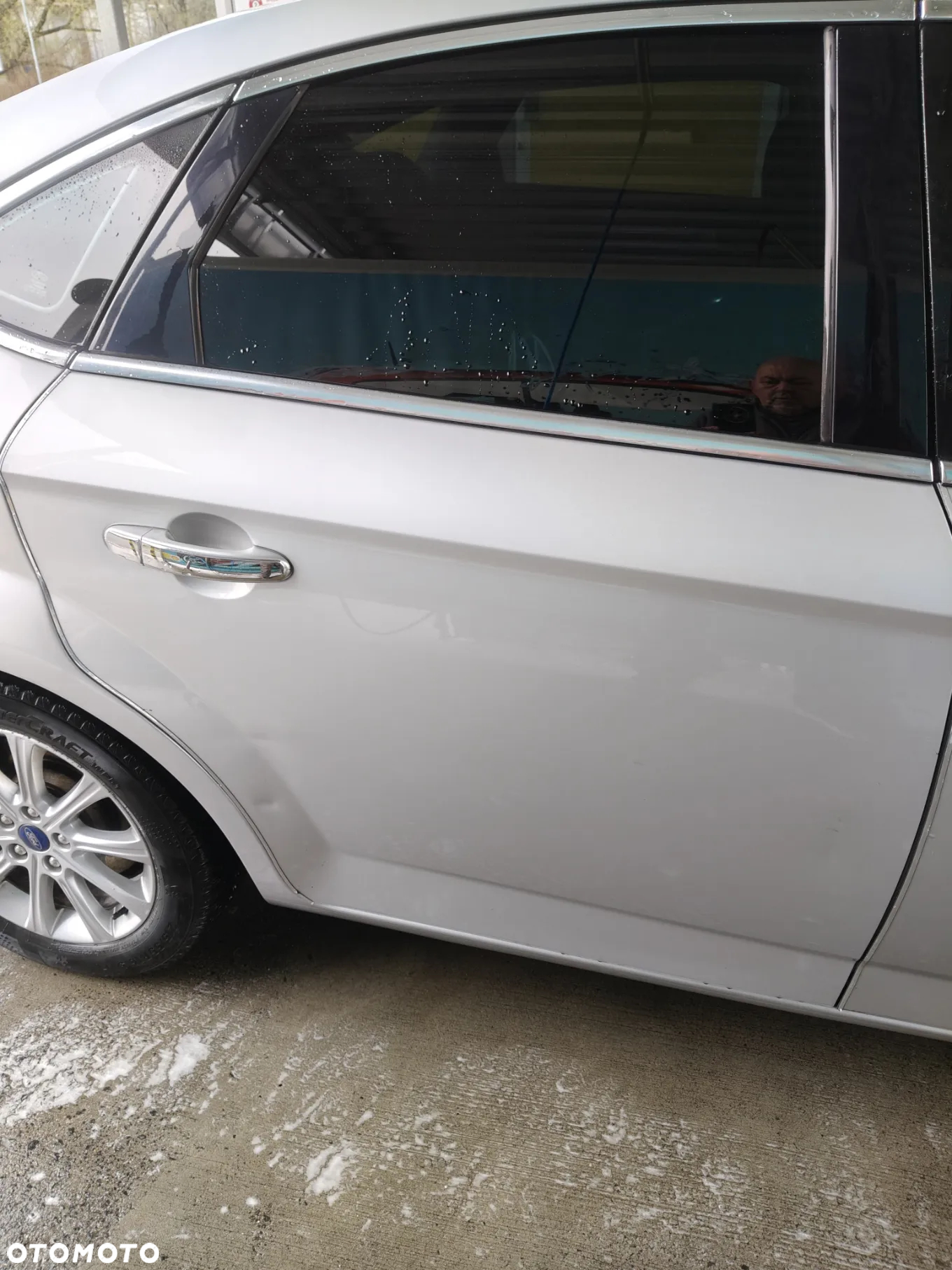 Ford Mondeo - 12