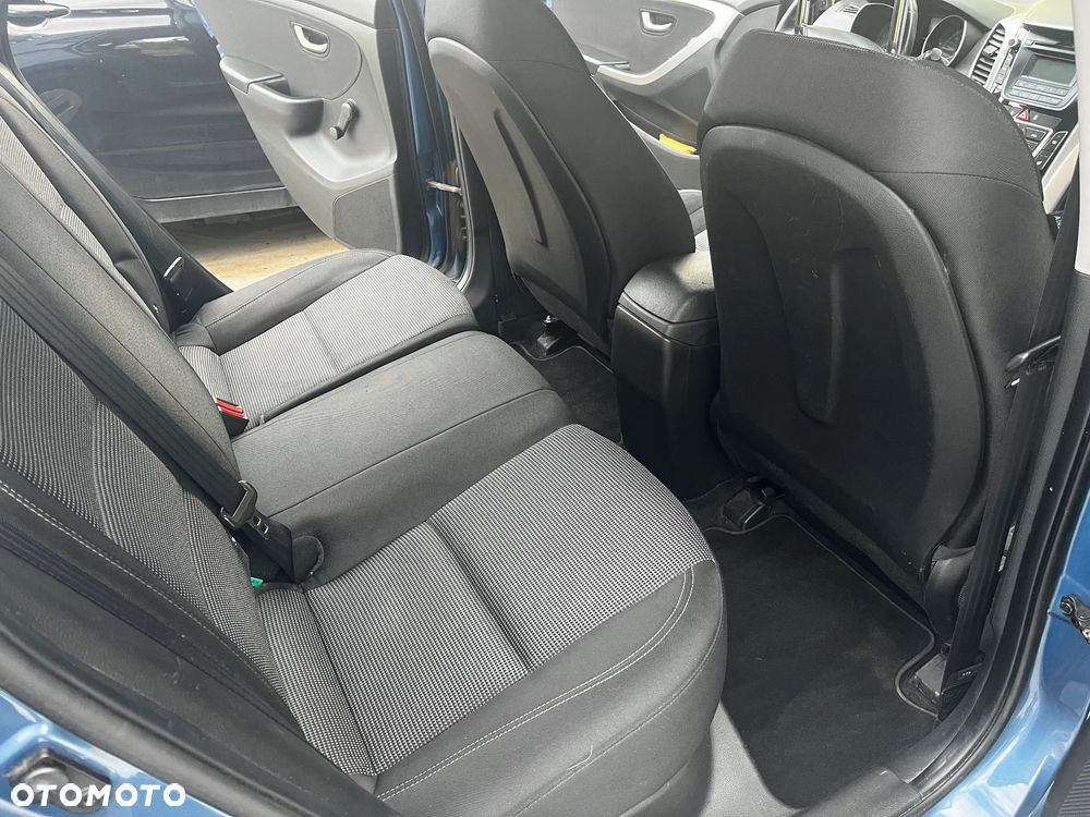 Hyundai i30 1.6 CRDi Comfort - 8