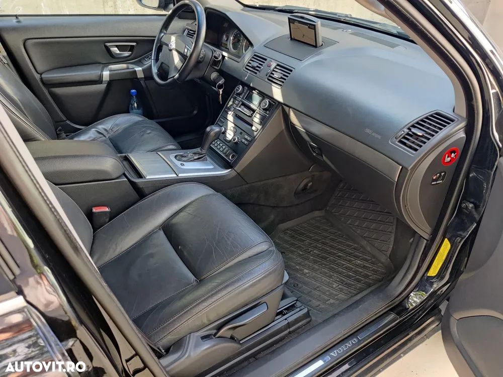 Volvo XC 90 D5 Aut. Summum - 4