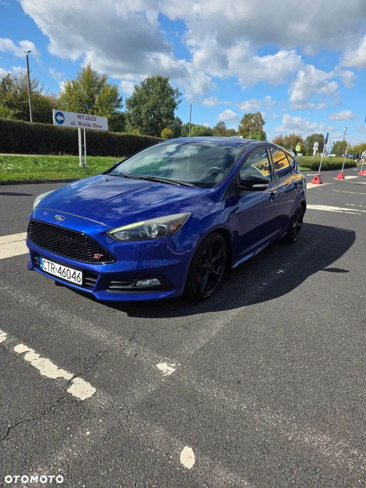 Ford Focus 2.0 EcoBoost ST - 1