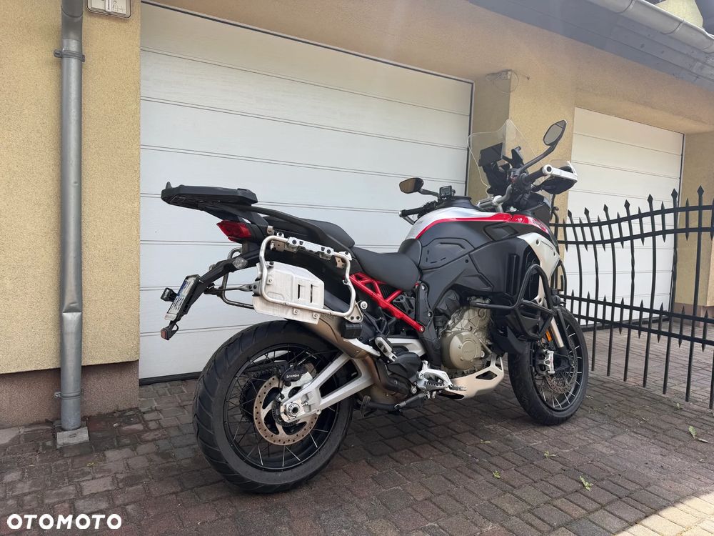 Ducati Multistrada - 10