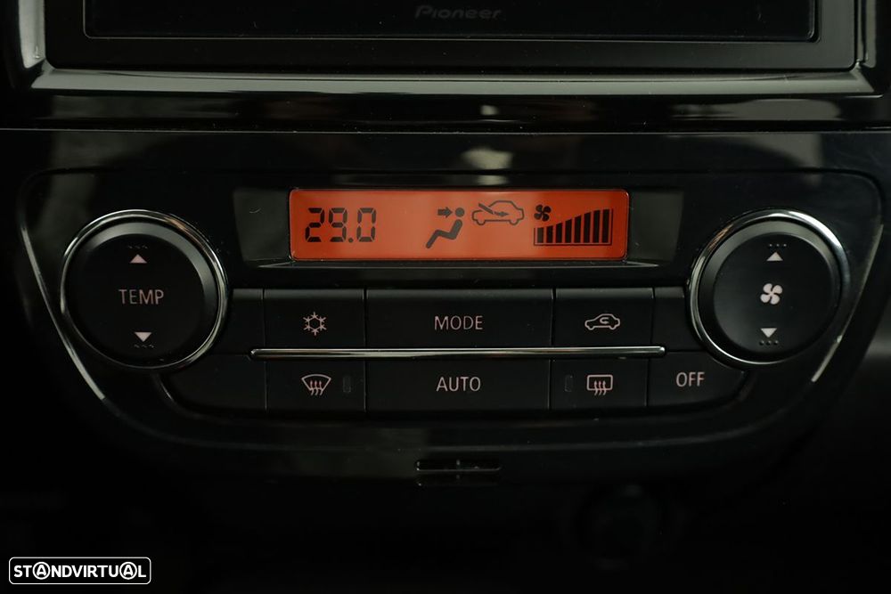 Mitsubishi Space Star 1.2 Connect Edition - 11