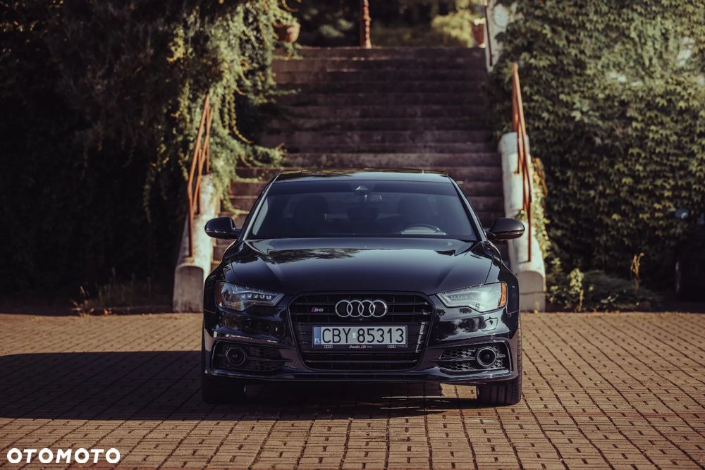 Audi S6 Limousine - 16