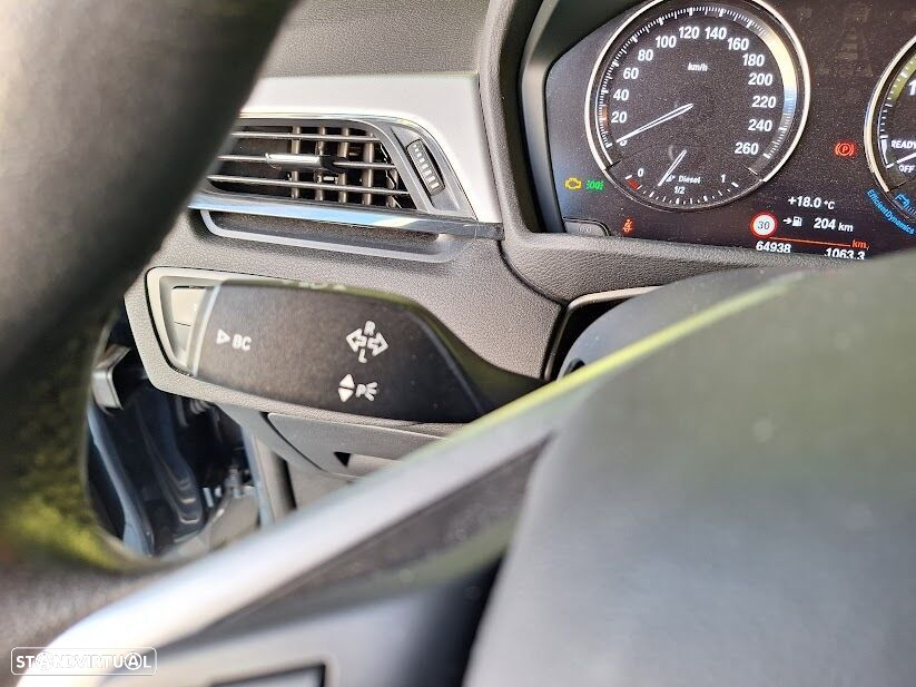 BMW X1 16 d sDrive Advantage - 13