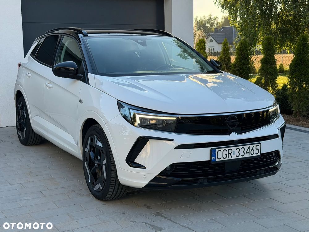 Opel Grandland 1.6 T PHEV 4x4 GS Line - 4