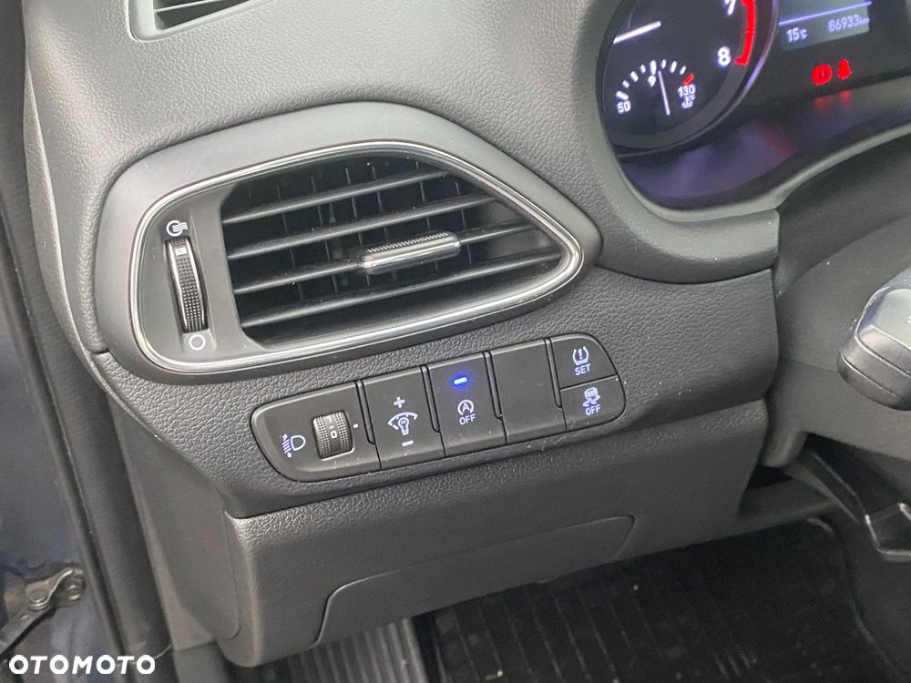 Hyundai i30 - 26