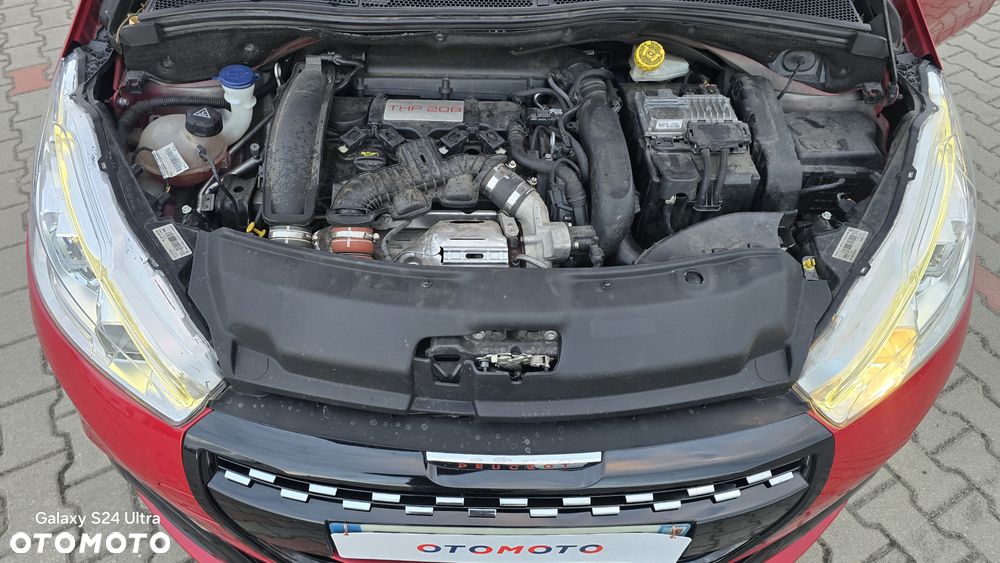 Peugeot 208 THP STOP & START GTi by Sport - 18