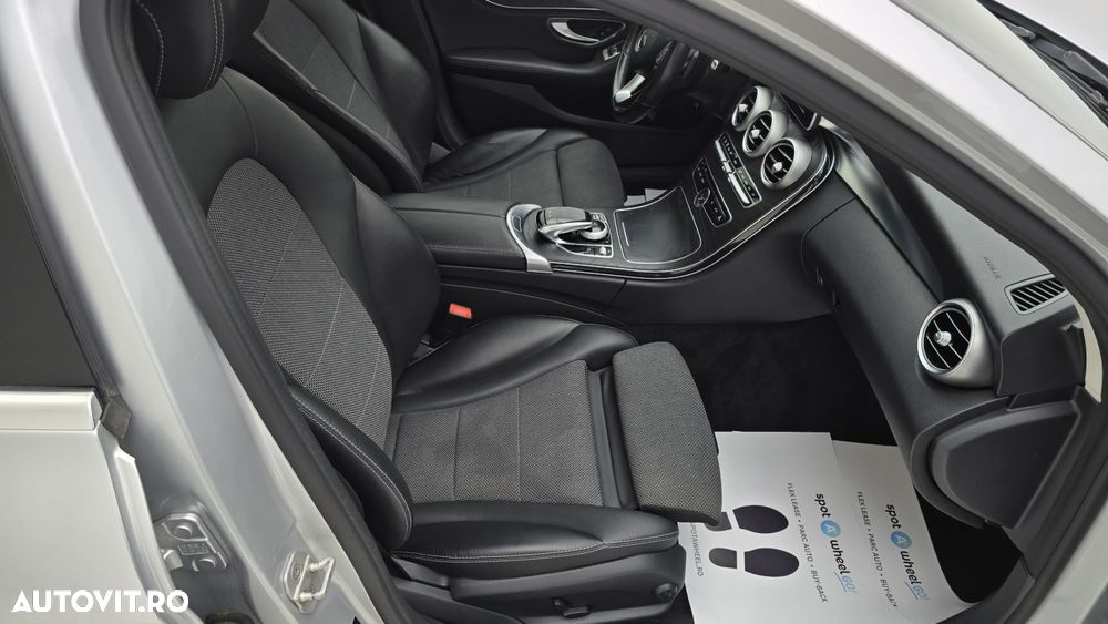 Mercedes-Benz C - 19