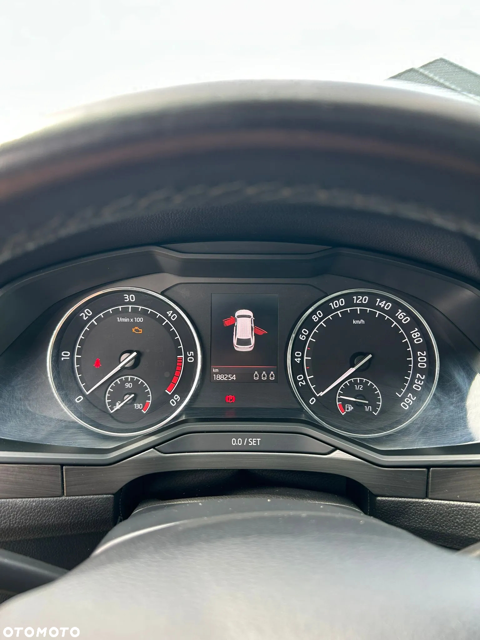 Skoda Superb Combi 2.0 TDI Premium Edition - 19