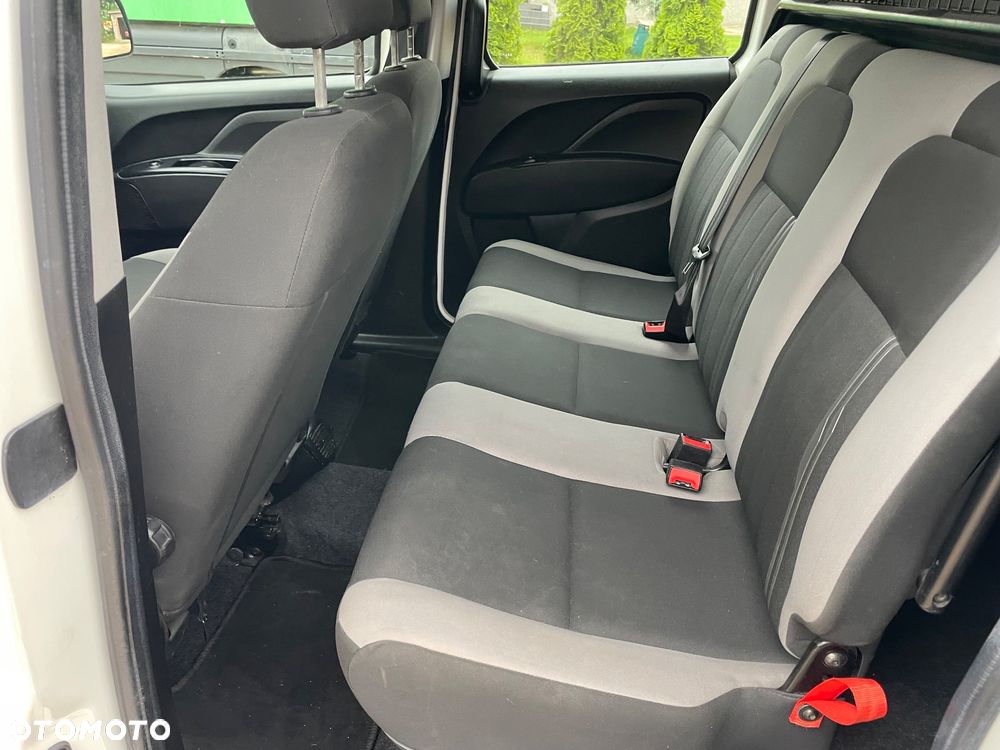 Fiat Doblo - 21