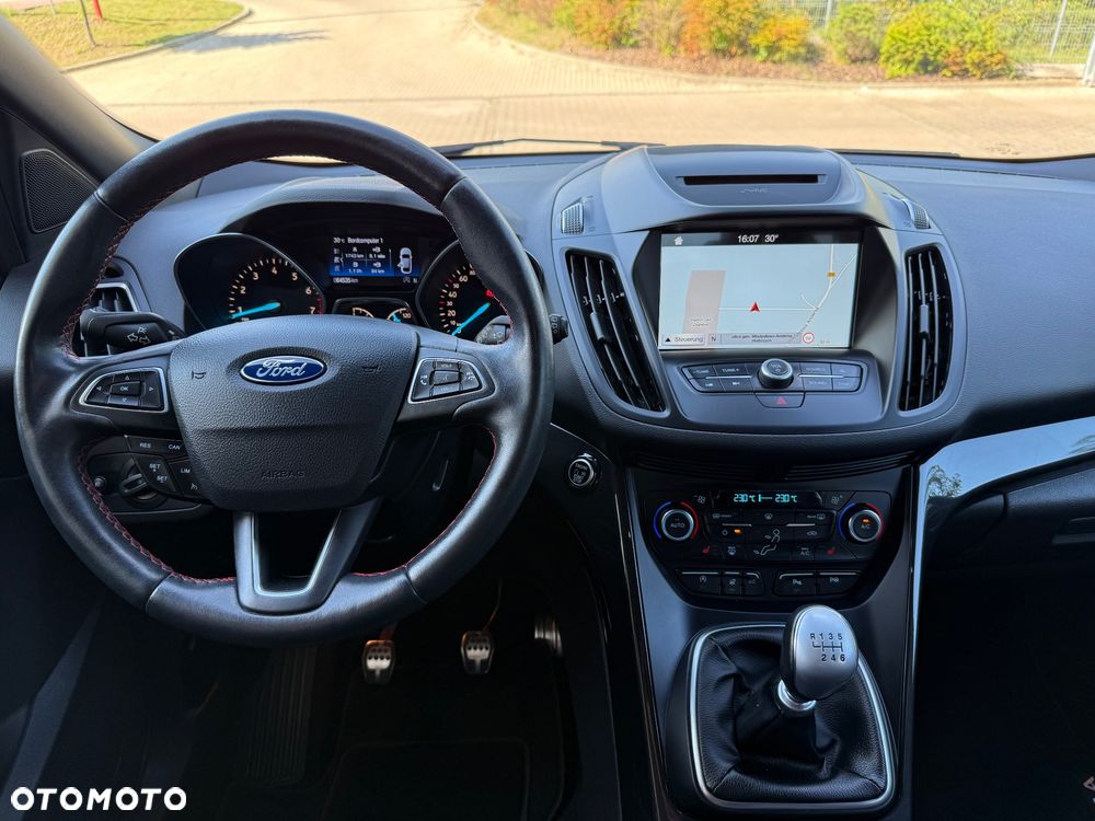 Ford Kuga 1.5 EcoBoost FWD ST-Line X - 14