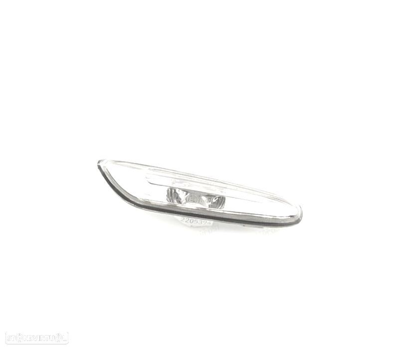 PISCAS LATERAL ESQUERDO BMW E60 E61 03-10 - 1