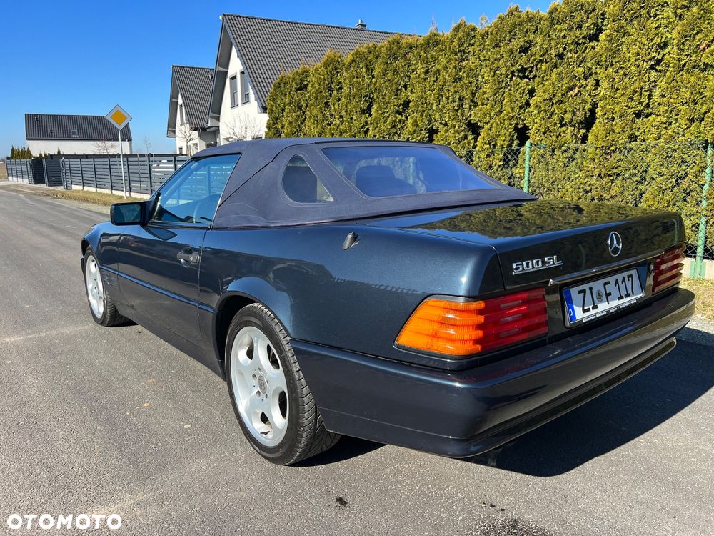 Mercedes-Benz SL - 11