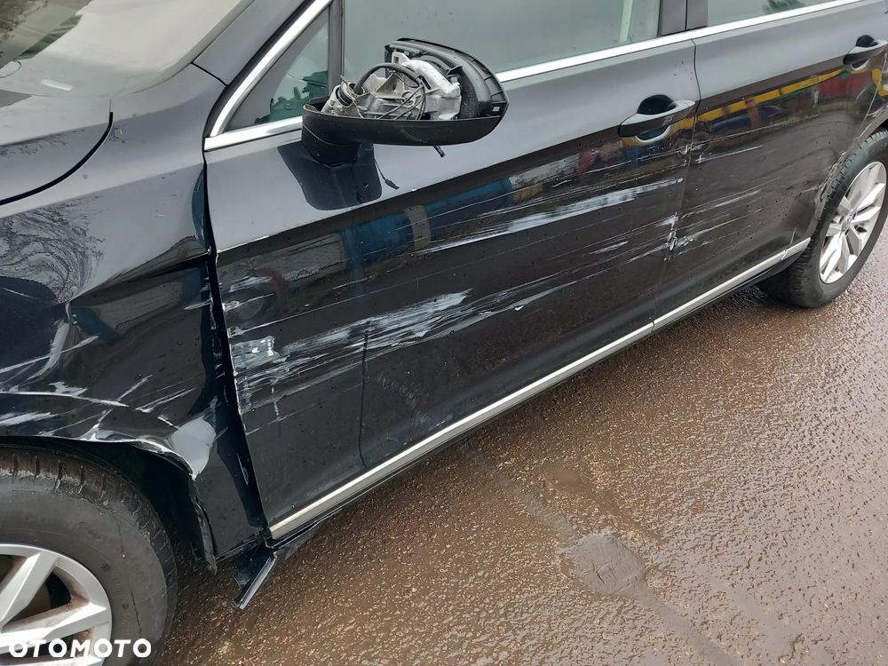 Volkswagen Passat 2.0 TDI SCR (BlueMotion Technology) Highline - 13