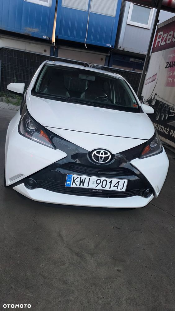 Toyota Aygo - 10