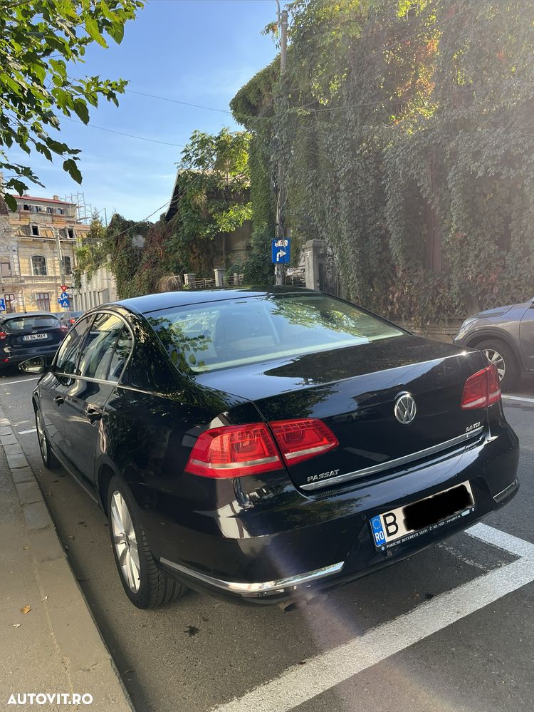 Volkswagen Passat - 11