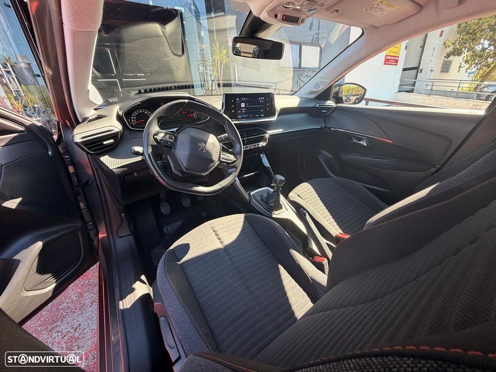 Peugeot 208 1.2 PureTech Active Pack - 29