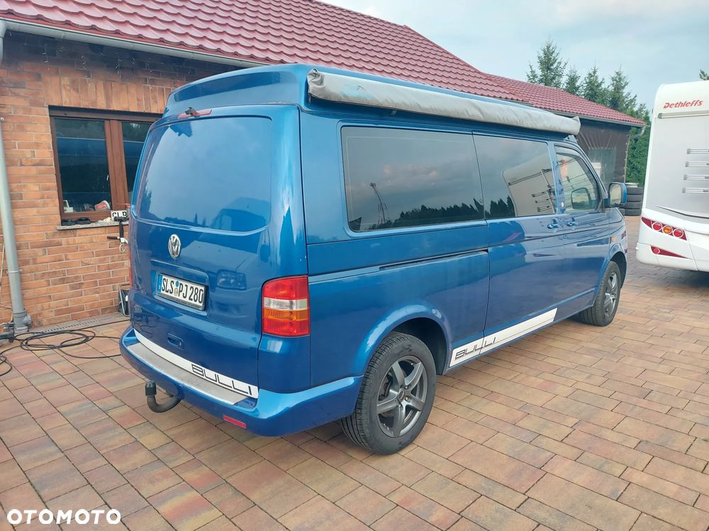 Volkswagen T5 Campervan - 9