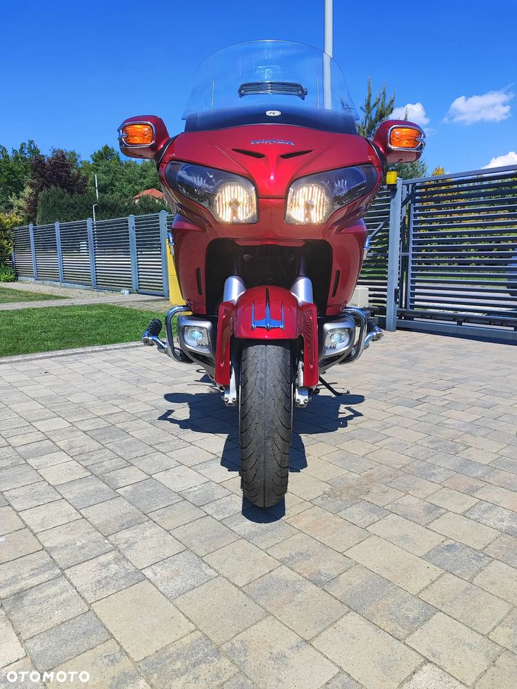 Honda GL - 23