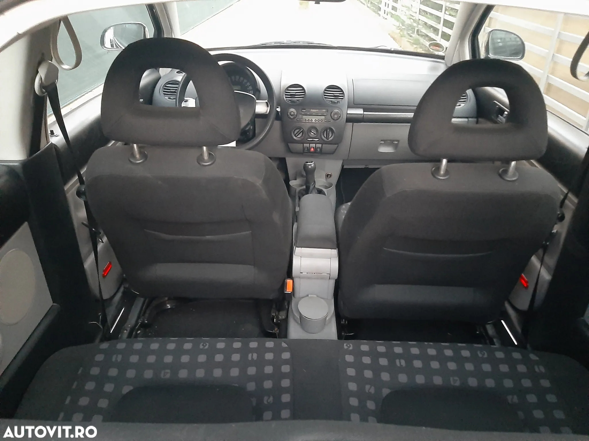 Volkswagen New Beetle 2.0 Freestyle - 10