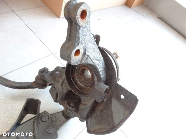 KIA Carens III Wahacz Przedni Piasta Zwrotnica Łożysko Zestaw - 10