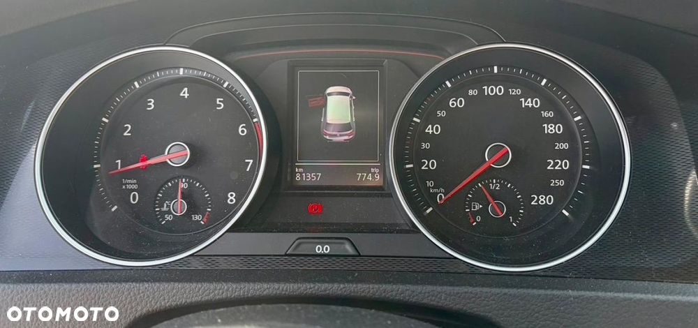 Volkswagen Golf - 9