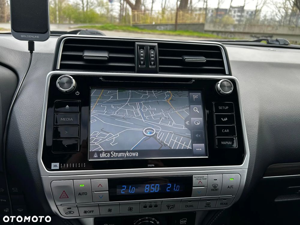 Toyota Land Cruiser LC 2.8 D-4D Executive - 29