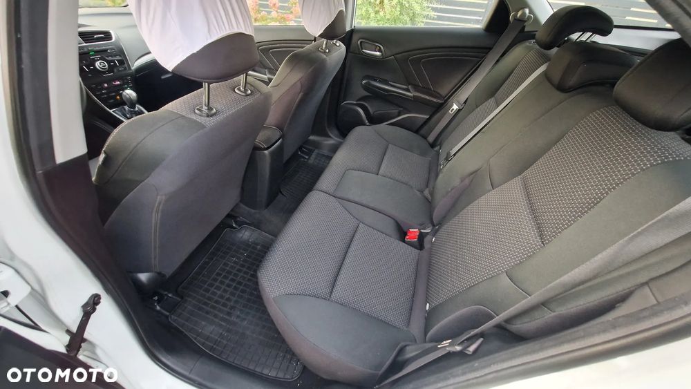 Honda Civic 1.8 Elegance - 11